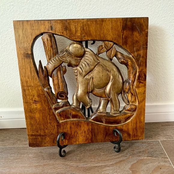 Handcrafted Wooden Elephant Wall Plaque - Picture 1 of 9